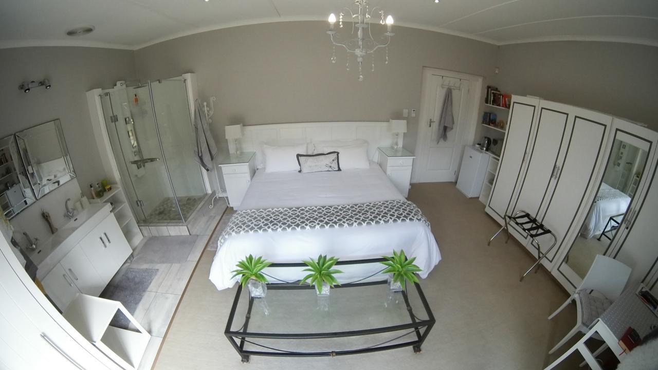 Bed and Breakfast Gate 66 Somerset East Exterior foto